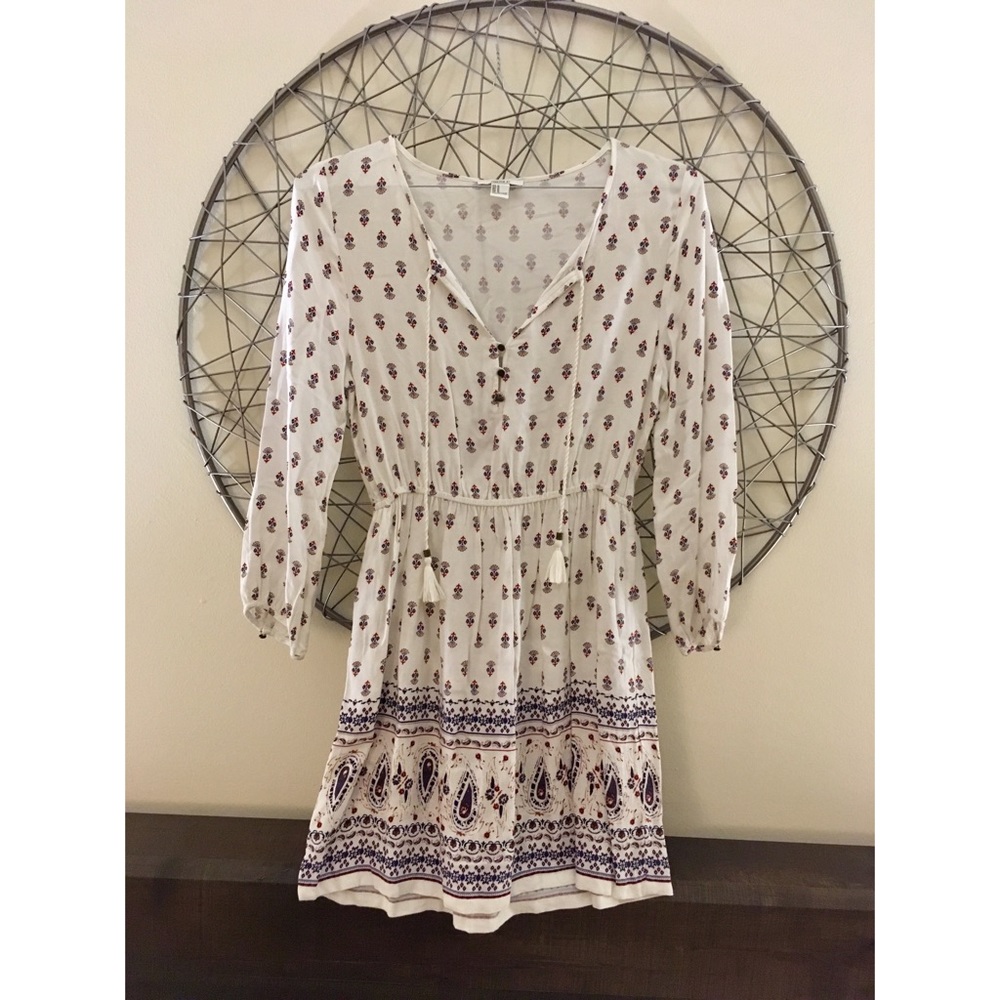 Patterned Long Sleeved Dress